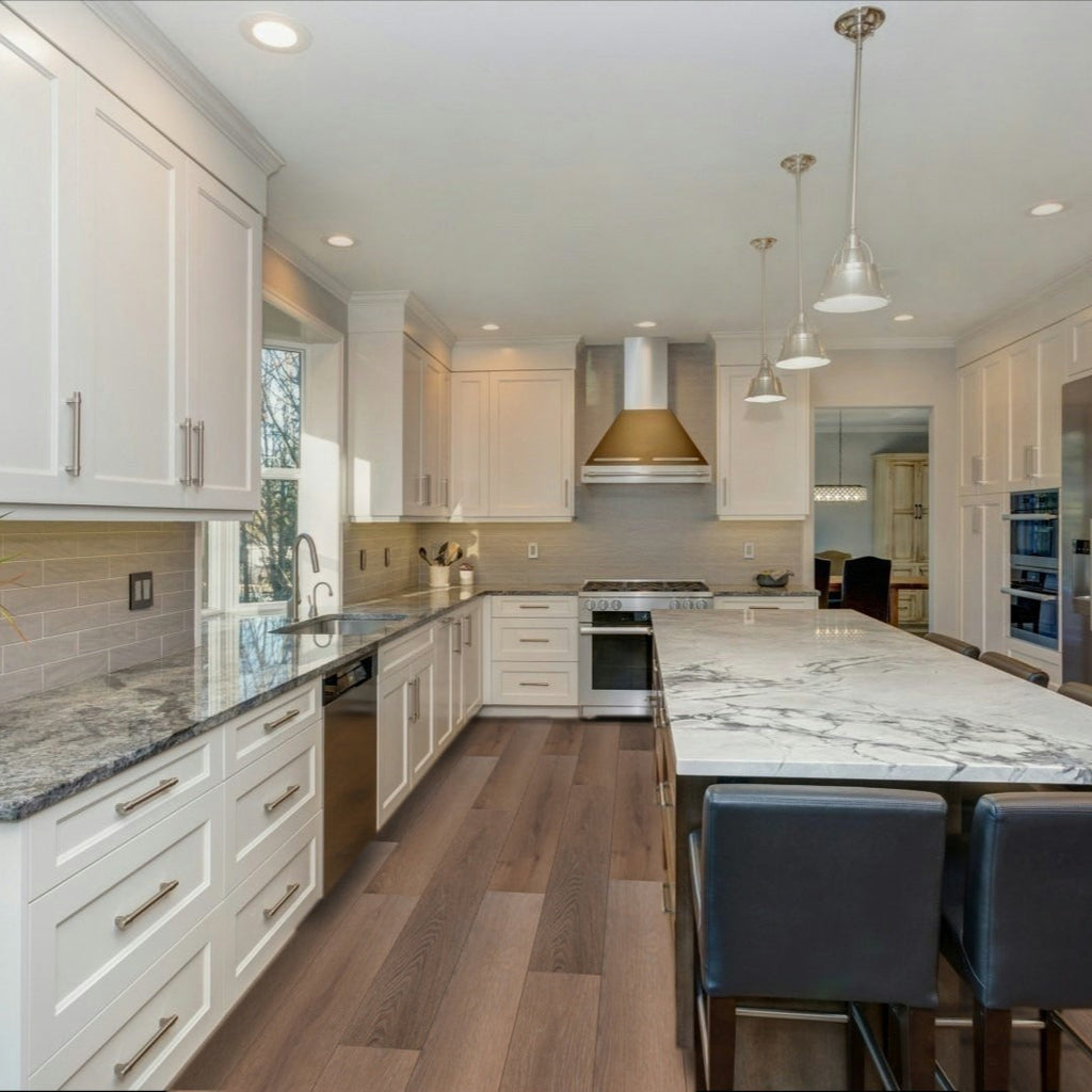 ES300 - Laminate Floor