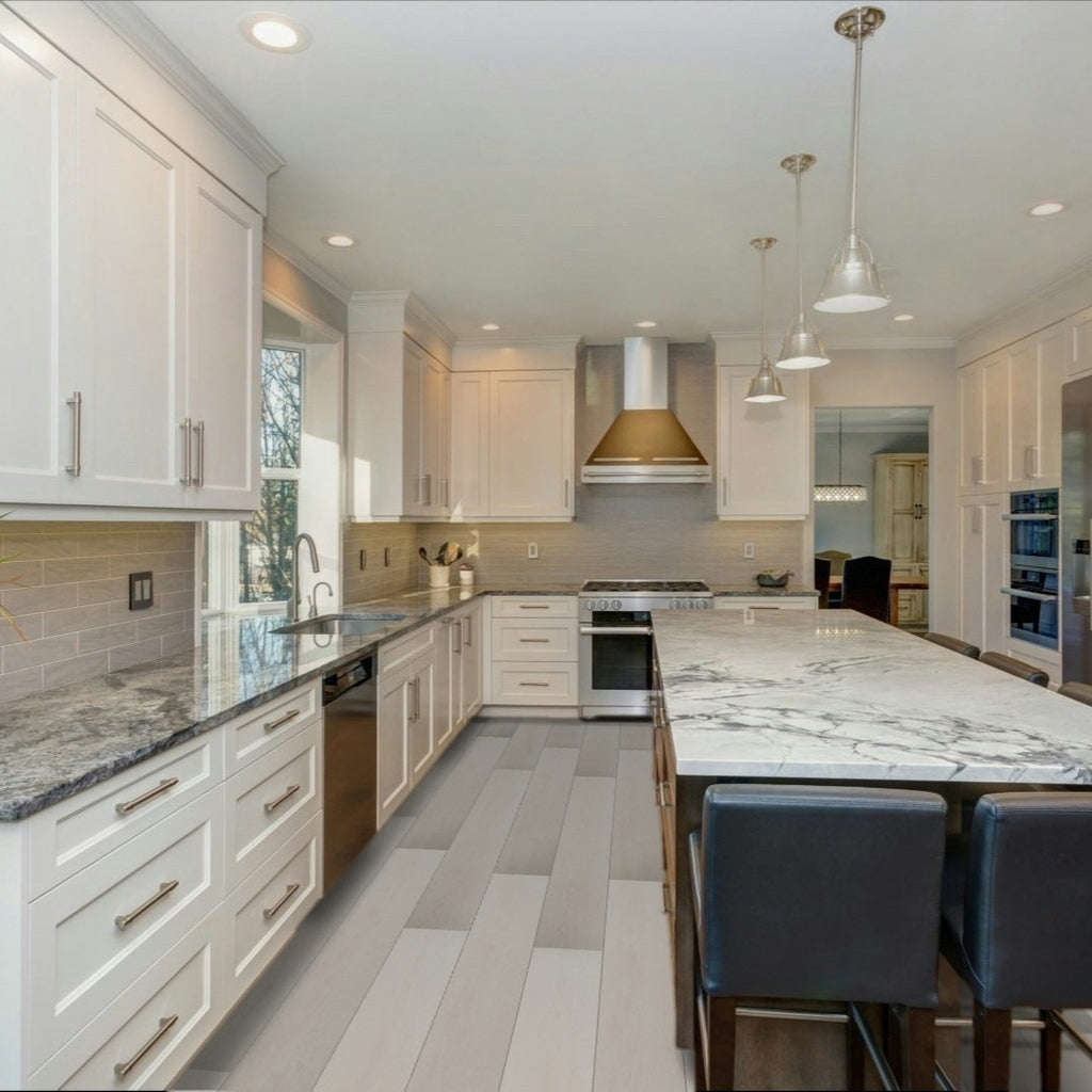 ES301 - Laminate Floor